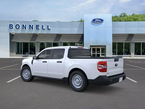 New 2025 Ford Maverick XL image 4