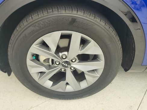 Used 2025 Kia Sportage SX FWD image 27
