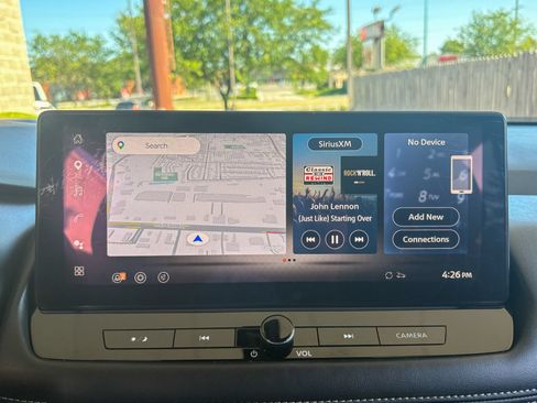 Used 2025 Nissan Rogue SL w/ SL Premium Package FWD image 14