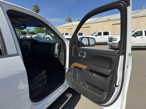 Used 2018 Chevrolet Silverado 1500 LTZ w/ Sport Package AWD/4WD image 16