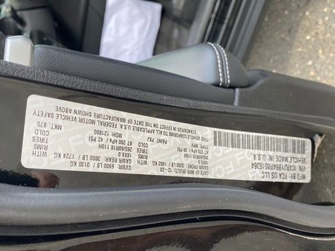 Used 2024 Jeep Grand Cherokee Limited 4xe image 28