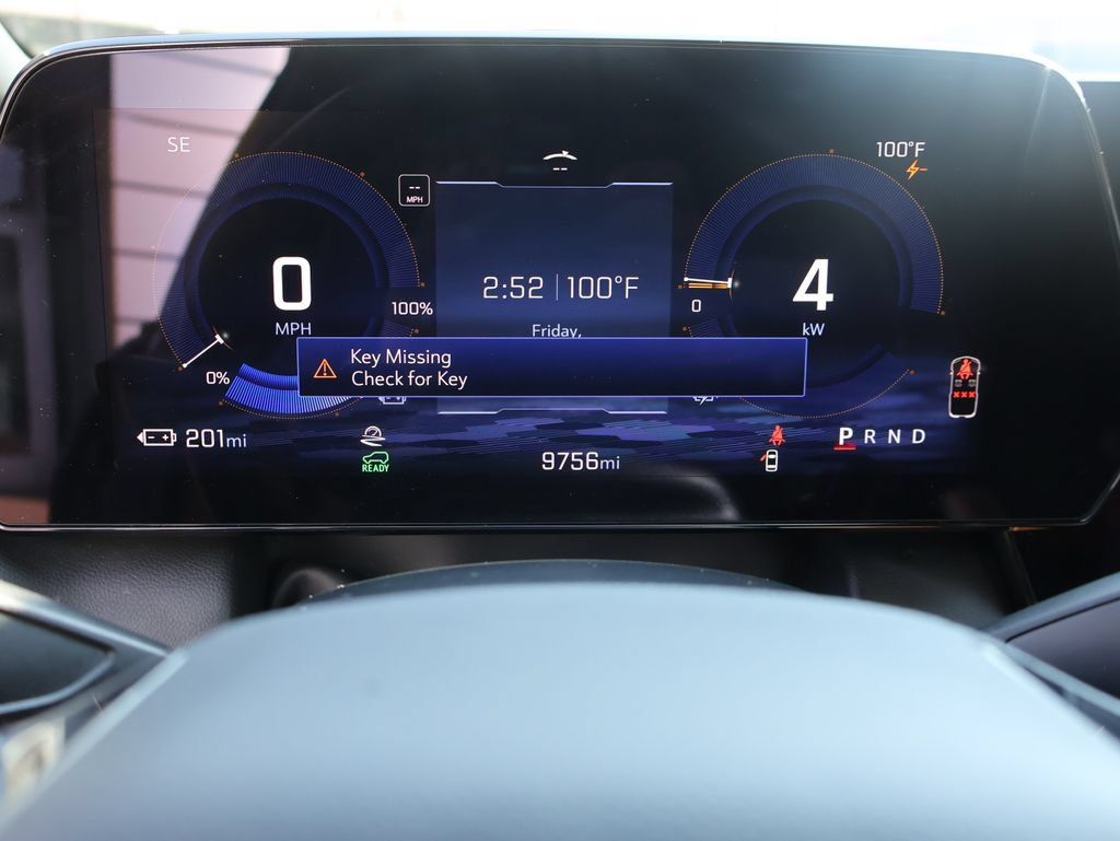 Certified 2024 Chevrolet Equinox EV RS FWD image 35