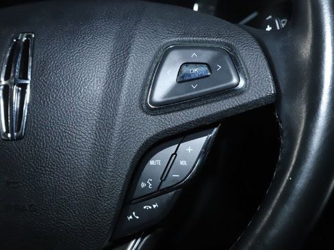 Used 2017 Lincoln MKC Reserve w/ Lincoln MKC Climate Package image 25