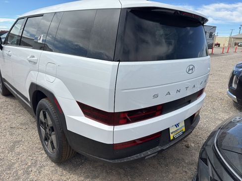New 2026 Hyundai Santa Fe SE AWD/4WD image 7