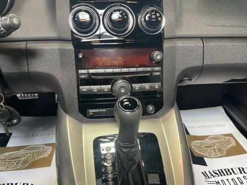 Used 2009 Saturn Sky Hydro Blue RWD image 40