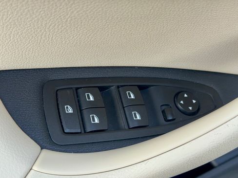 Used 2017 BMW X1 sDrive28i FWD image 15