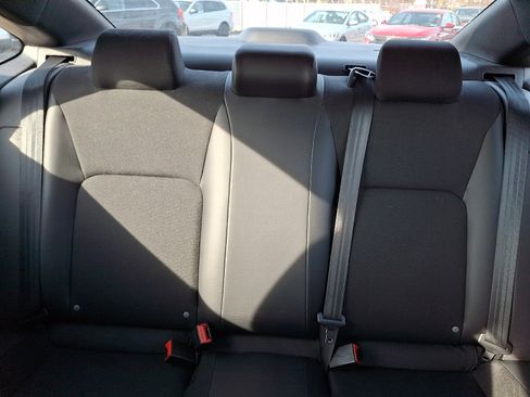 Used 2023 Honda Civic Sport image 19