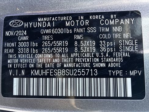 Used 2025 Genesis GV80 2.5T Standard AWD/4WD image 28