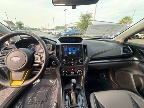 Certified 2021 Subaru Crosstrek 2.5i Sport w/ Moonroof Package AWD/4WD image 32