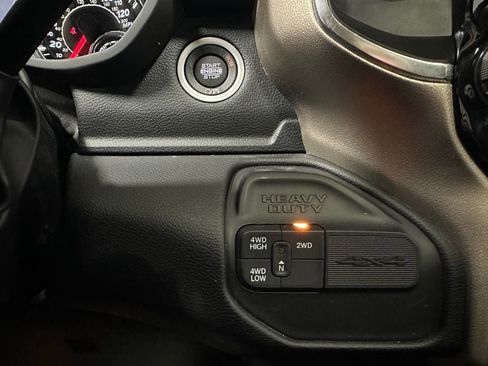 Used 2024 RAM 3500 Laramie image 23