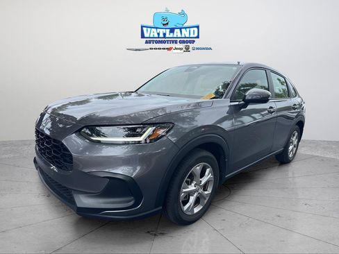 Used 2024 Honda HR-V LX image 2