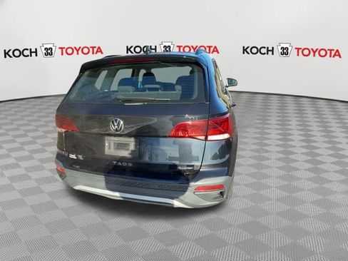 Used 2022 Volkswagen Taos S image 8