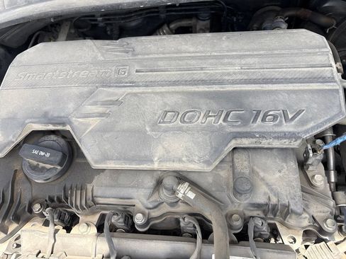 Used 2022 Hyundai Elantra SEL FWD image 10