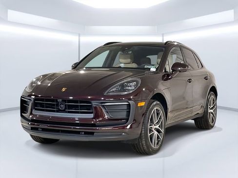 New 2026 Porsche Macan AWD/4WD image 1