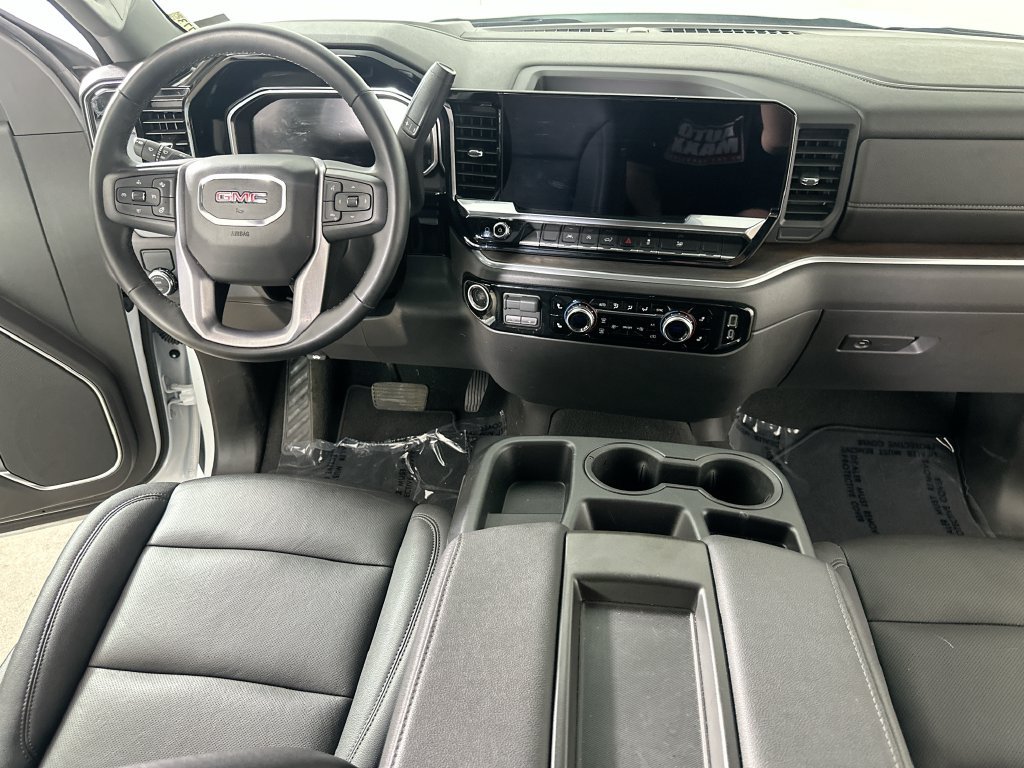 Used 2026 GMC Sierra 1500 SLT RWD image 19