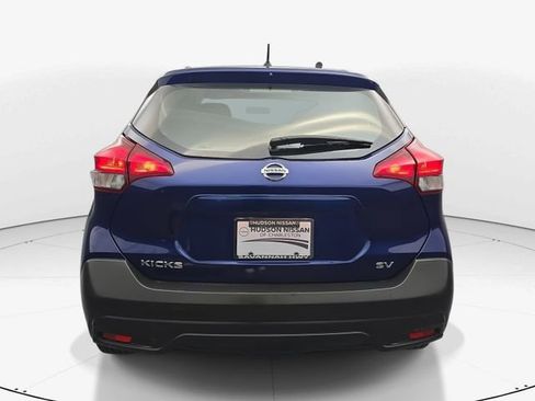 Used 2019 Nissan Kicks SV FWD image 9