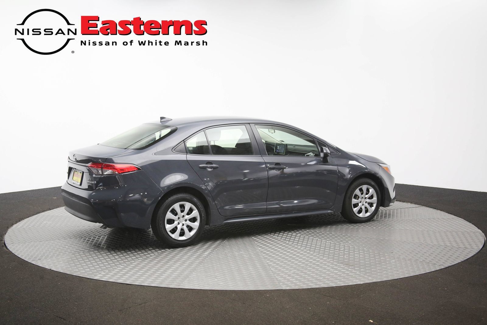Used 2023 Toyota Corolla LE w/ Carpet Mat Package (TMS) FWD image 37