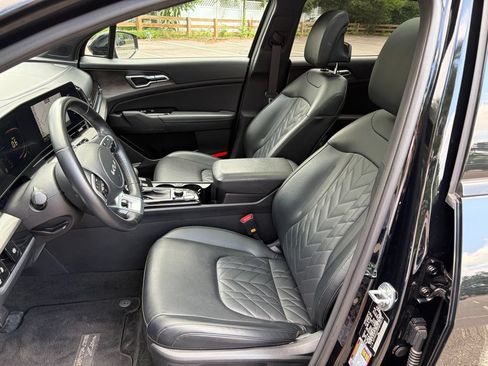 Used 2023 Kia Sportage X-Line w/ X-Line Premium Package AWD/4WD image 29