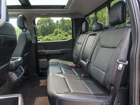 Used 2021 Ford F150 Lariat w/ Equipment Group 502A High AWD/4WD image 27