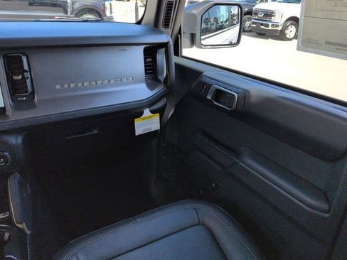 New 2026 Ford Bronco Badlands image 17