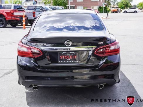 Used 2017 Nissan Altima 2.5 SR w/ Midnight Edition Package FWD image 18