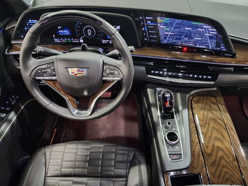 Used 2024 Cadillac Escalade Sport Platinum w/ LPO, ONYX Package image 48