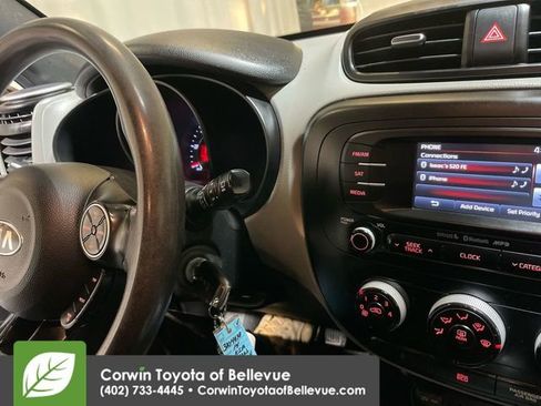 Used 2014 Kia Soul + w/ UVO w/Eservices Package image 21