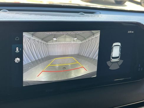 Used 2024 Hyundai Palisade SEL FWD image 21
