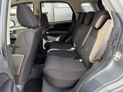 Used 2009 Suzuki SX4 AWD Hatchback w/ Touring Pkg image 8