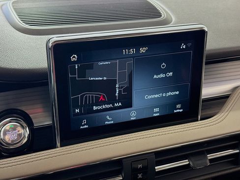 Used 2022 Lincoln Corsair AWD w/ Equipment Group 101A image 17