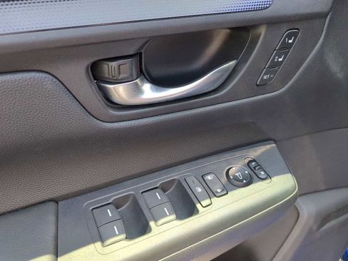 Used 2025 Honda CR-V Sport-L image 12