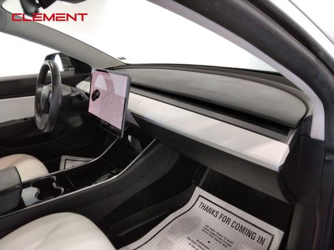 Used 2019 Tesla Model 3 Long Range image 30
