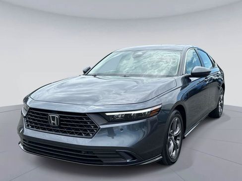 Certified 2025 Honda Accord EX-L image 8