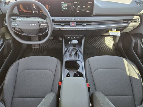 New 2026 Kia K4 FWD image 20