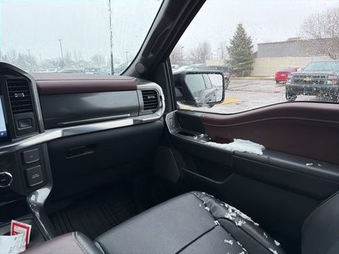 Used 2022 Ford F150 Lariat w/ Equipment Group 502A High image 17