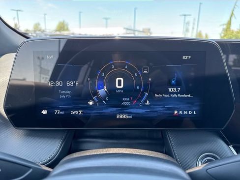Used 2025 Chevrolet Equinox LT w/ Convenience Package II AWD/4WD image 19