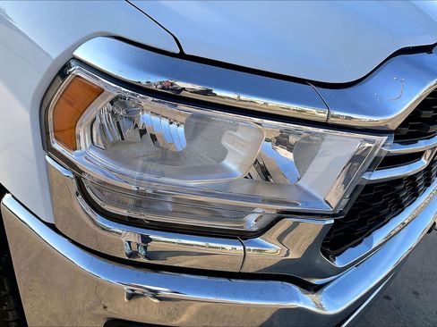 Used 2024 RAM 2500 Big Horn image 27