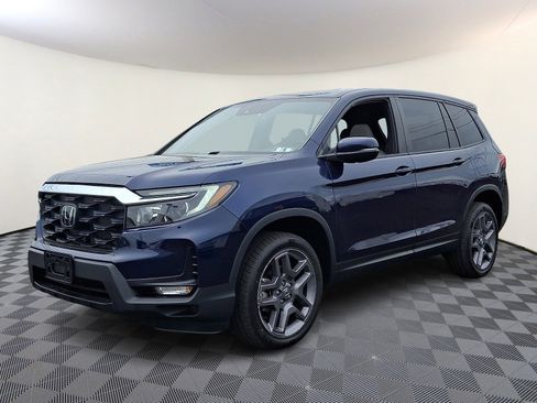 Used 2023 Honda Passport EX-L image 3
