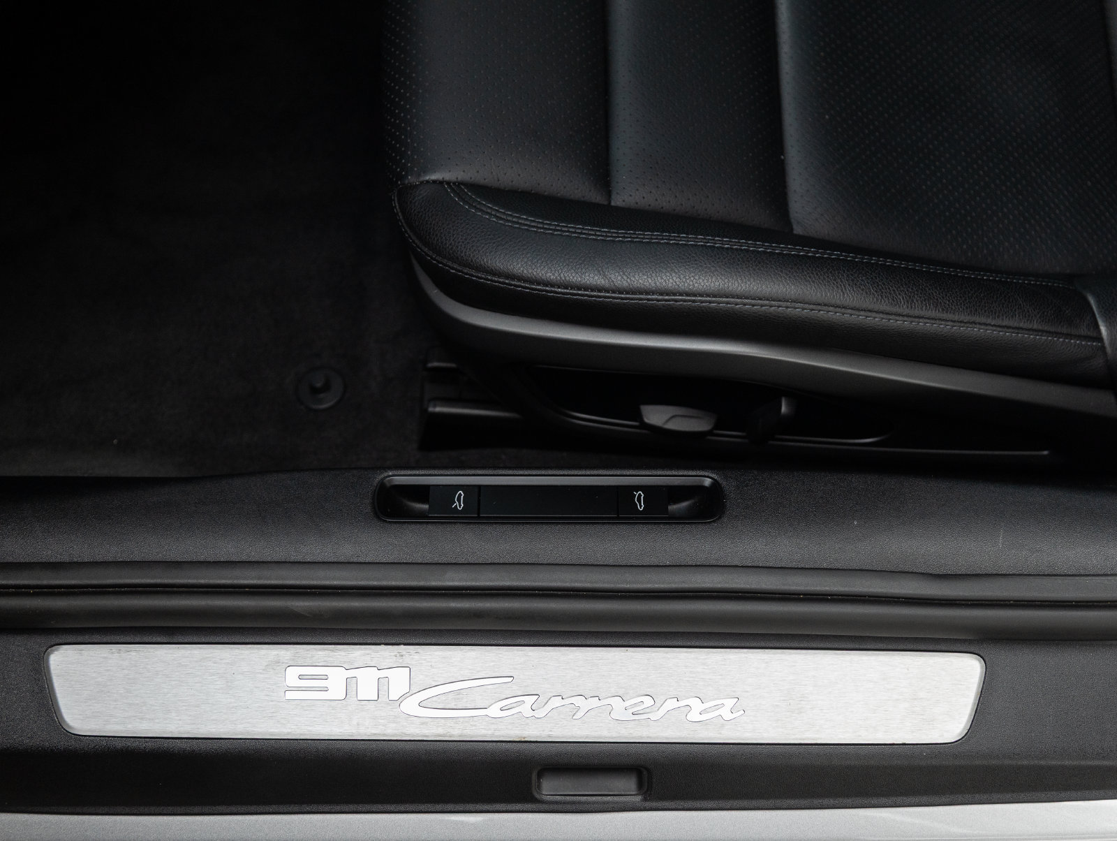 Certified 2022 Porsche 911 Carrera RWD image 20