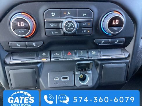 Used 2022 Chevrolet Silverado 1500 RST w/ Bed Protection Package image 17