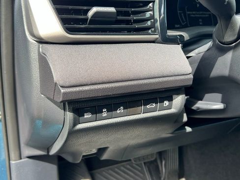 Certified 2025 Toyota Camry LE image 15