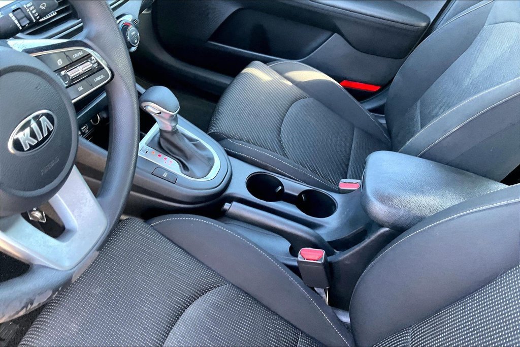 Used 2019 Kia Forte LXS FWD image 16