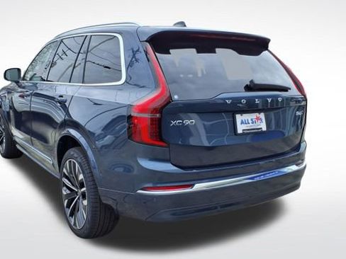 New 2026 Volvo XC90 B6 Ultra w/ Protection Package image 5