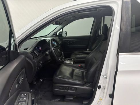 Used 2022 Honda Pilot Special Edition image 9