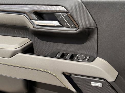 New 2026 Chevrolet Silverado 1500 ZR2 AWD/4WD image 20