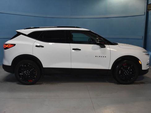 Used 2023 Chevrolet Blazer LT image 23