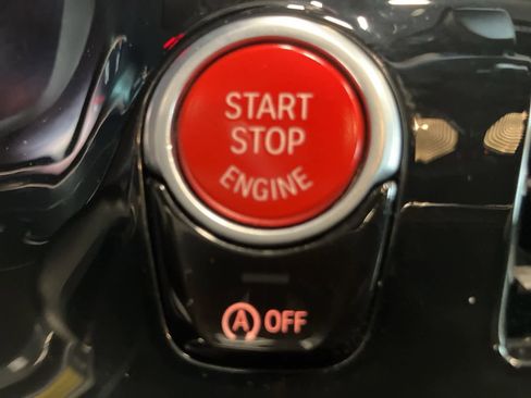 Used 2019 BMW M5 w/ Executive Package image 21