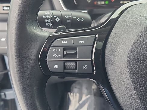 Used 2024 Honda Pilot Touring image 26