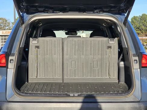 Used 2024 Toyota Grand Highlander XLE image 29