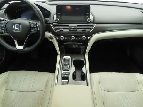 Certified 2021 Honda Accord Touring image 13